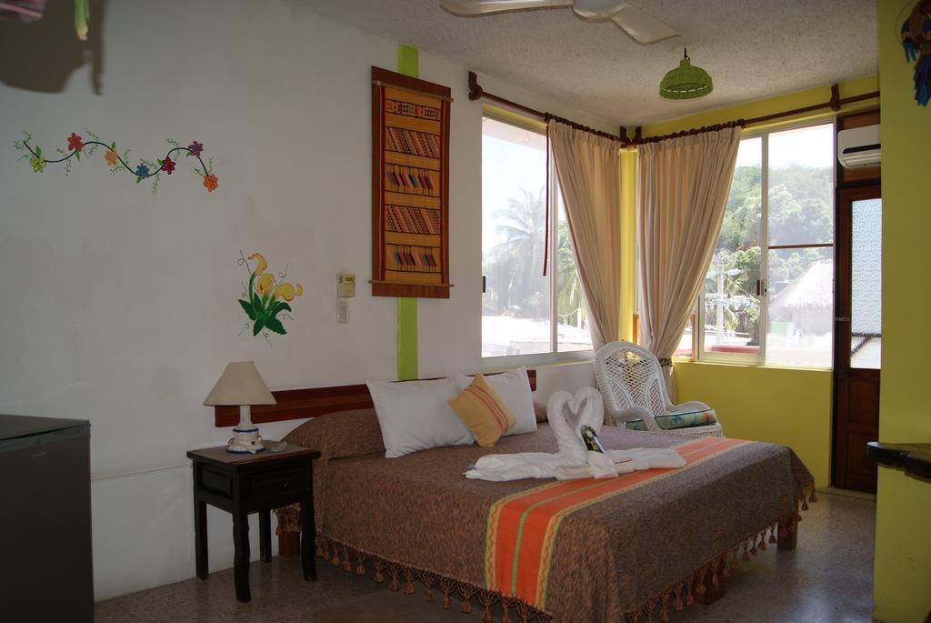 Hotel La Cabana Puerto Ángel Exterior photo