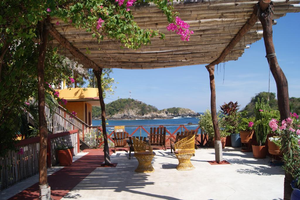 Hotel La Cabana Puerto Ángel Exterior photo